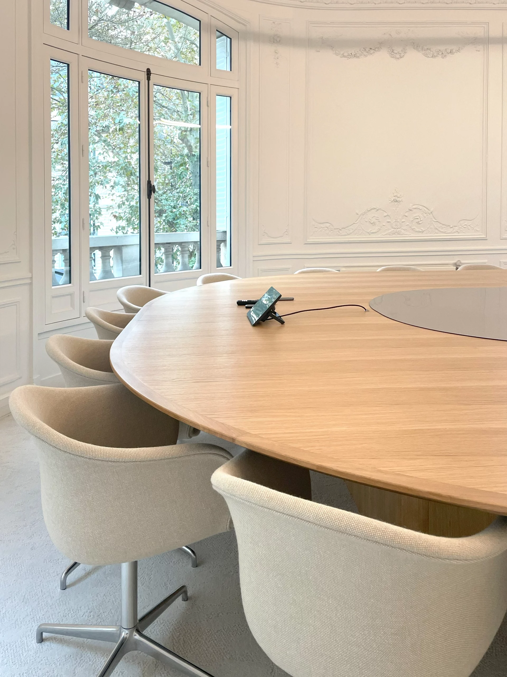 innova table conférence